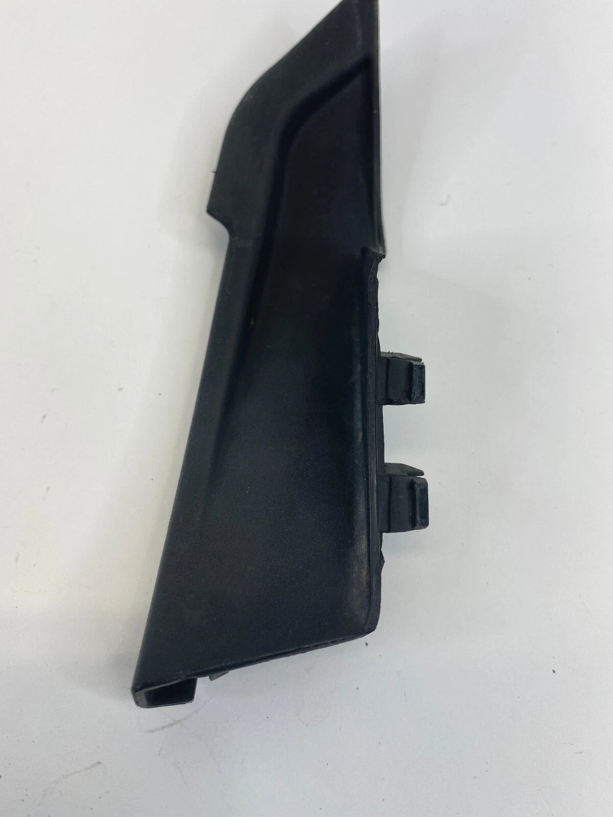 11-16 HYUNDAI ELANTRA SEDAN RIGHT SIDE WINDSHIELD COWL COVER TOP TRIM 86154-3Y00