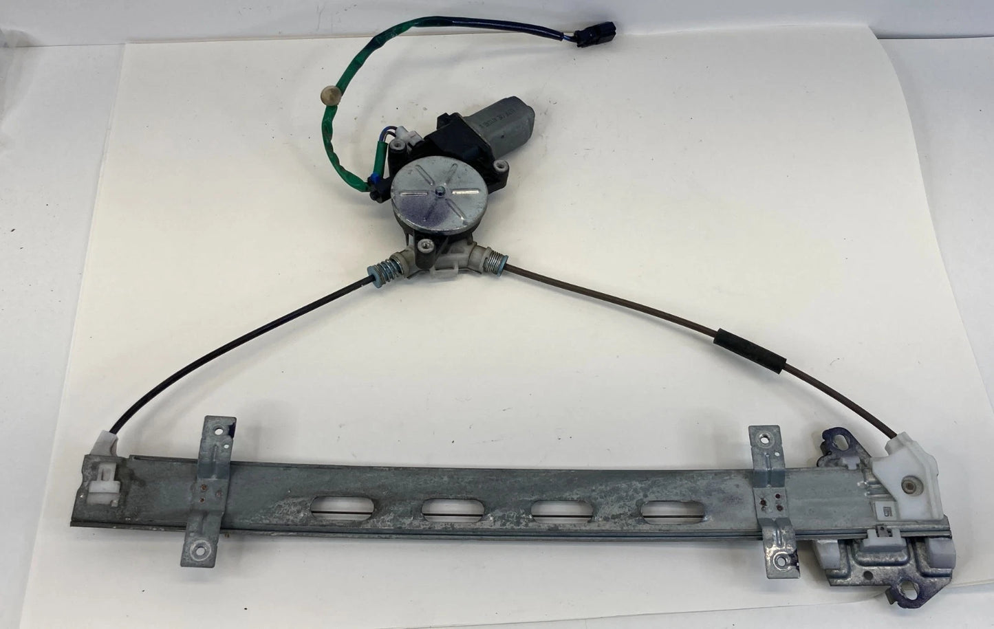2001-2005 HONDA CIVIC SEDAN FRONT RIGHT SIDE POWER WINDOW MOTOR REGULATOR OEM