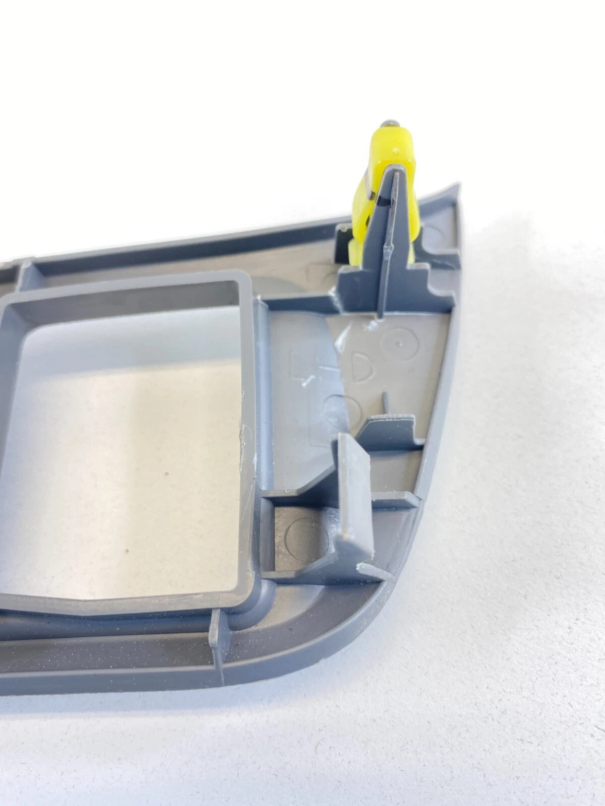 2001-2005 TOYOTA RAV4 DASH MIRROR SWITCH PANEL COVER BEZEL TRIM 55440-42020 OEM