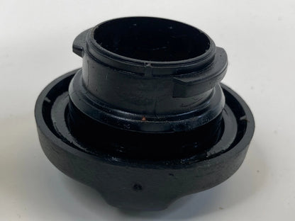 2007-2015 Mini Cooper 1.6L 16V Engine Compartment Oil Filler Cap Cover OEM