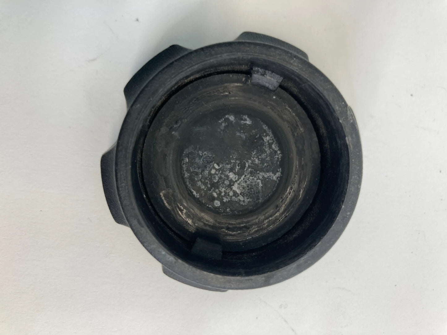 06-11 HYUNDAI ACCENT 1.6L RADIATOR ENGINE COOLANT RESERVOIR CAP TANK COVER OEM