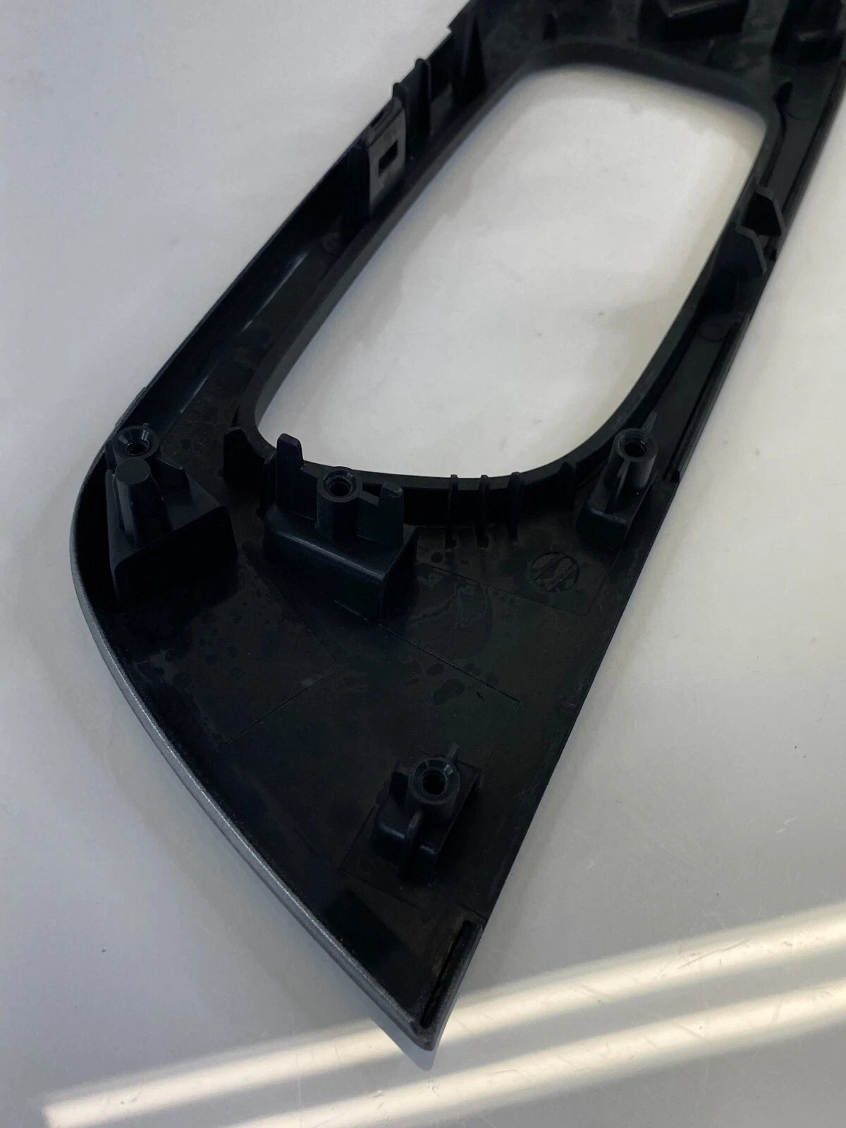 13-18 NISSAN ALTIMA SEDAN REAR LEFT SIDE DOOR INNER HANDLE BEZEL TRIM 82965-3T