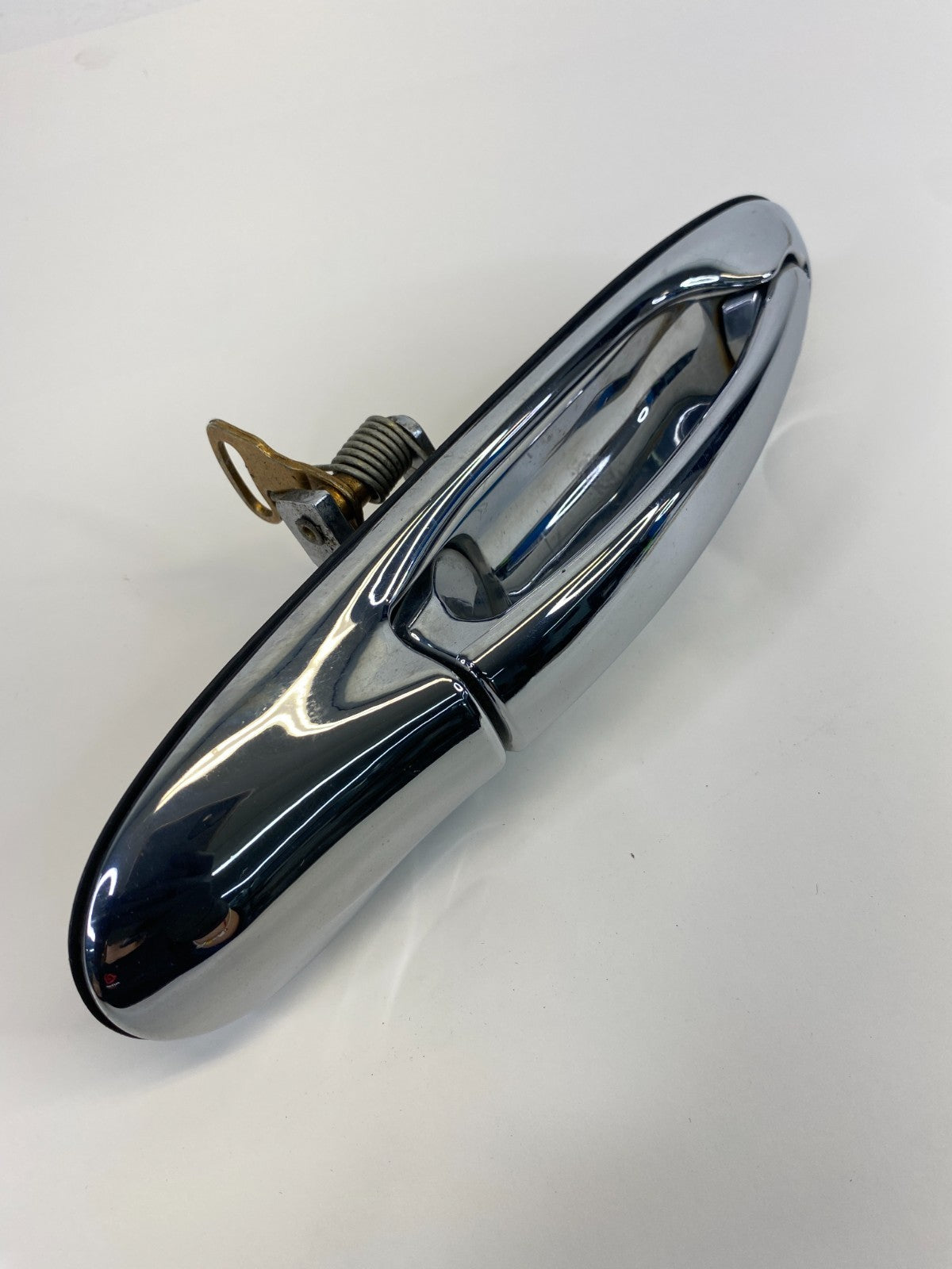 1998-2002 Lincoln Town Car Rear Right Exterior Door Handle Assembly