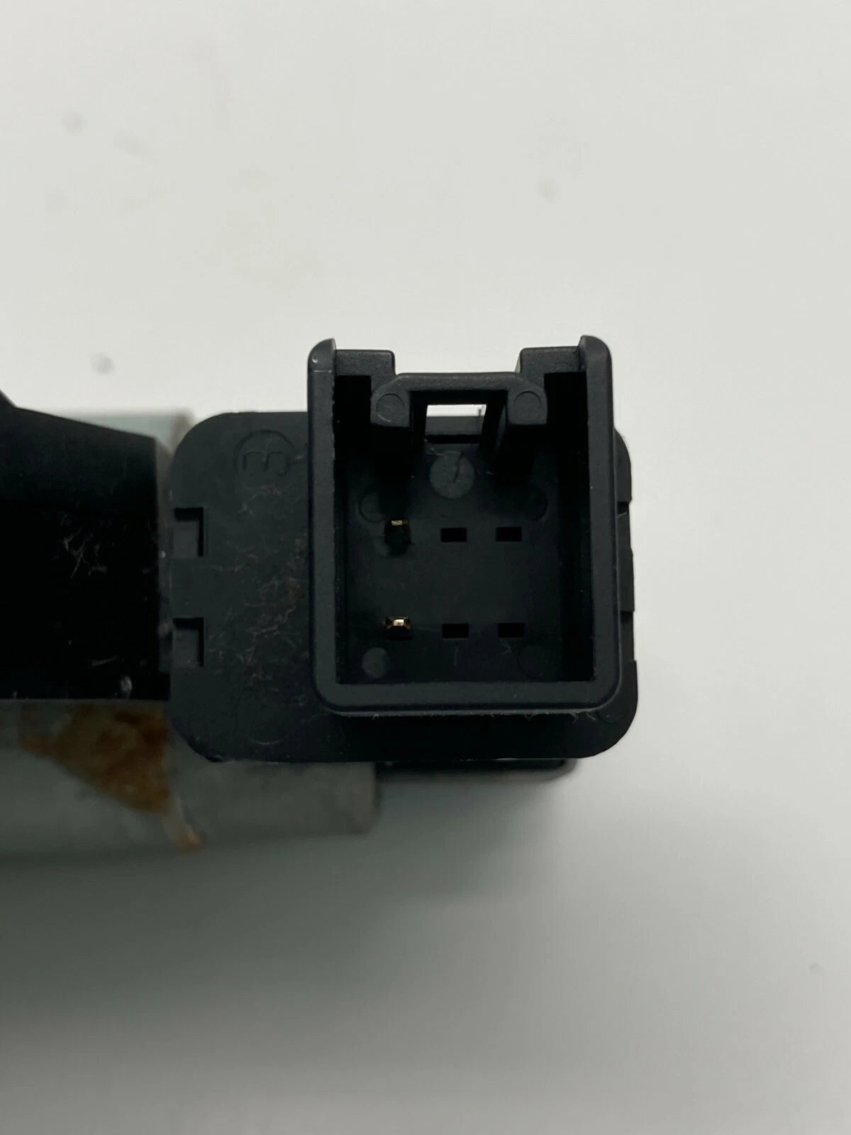 03-08 MAZDA 6 04-09 MAZDA 3 REAR LEFT BACK SIDE DOOR WINDOW MOTOR GJ6A5858X OEM