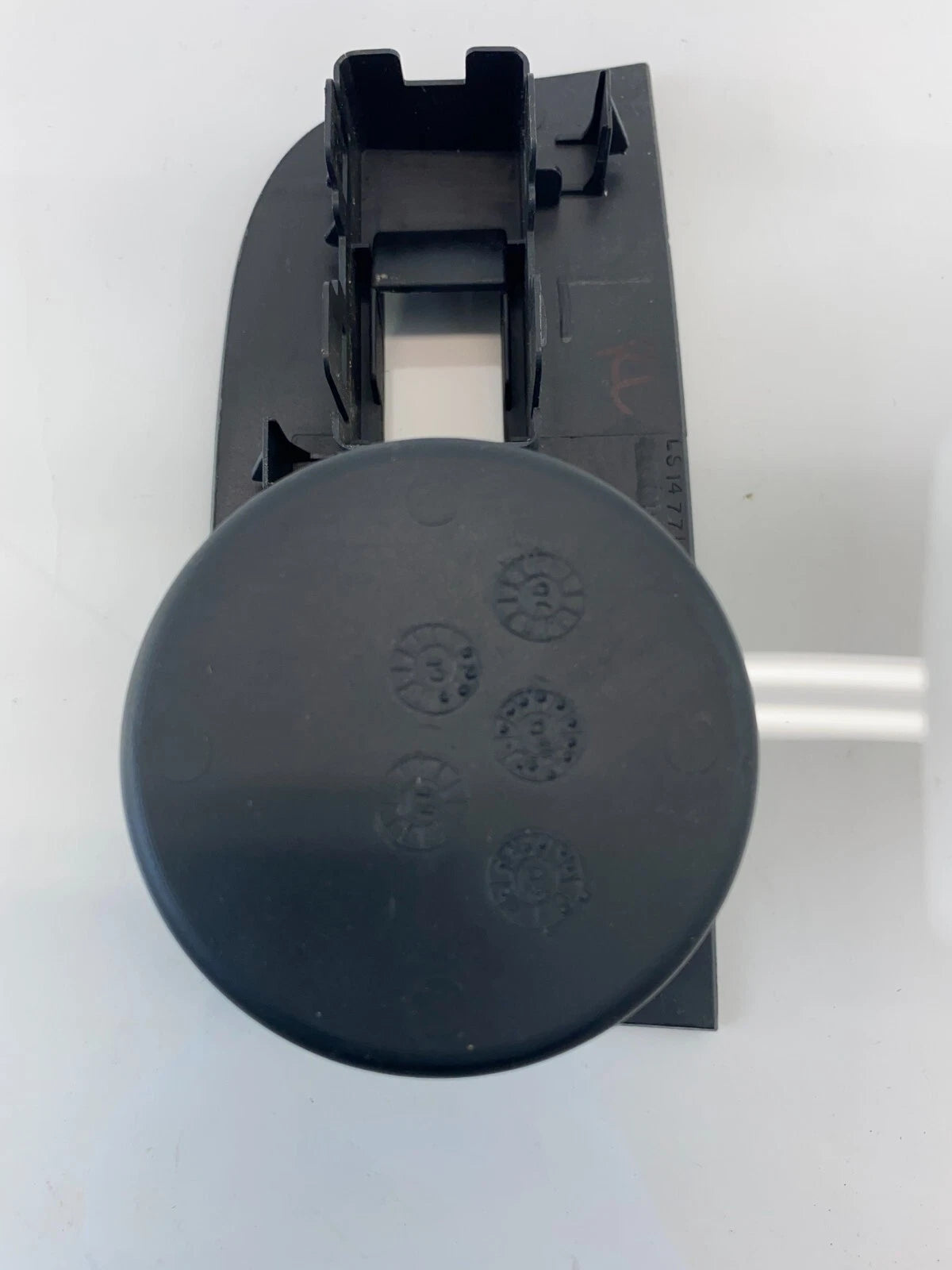 2009-2012 CHEVROLET TRAVERSE REAR LEFT SIDE WINDOW SWITCH BEZEL COVER 20817819