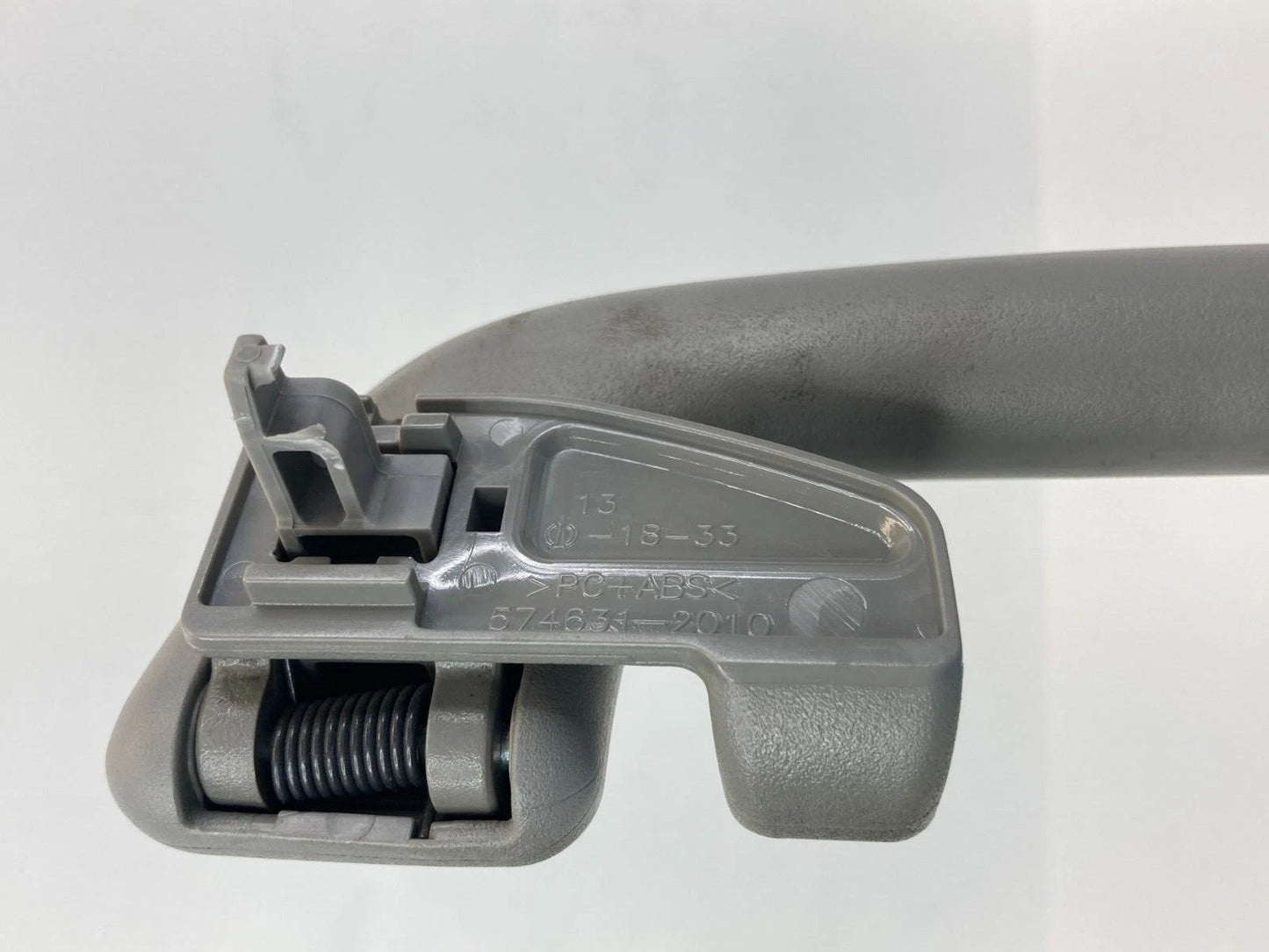 2006-2012 TOYOTA RAV4 REAR LEFT ROOF GRAB ASSIST HANDLE WITH HOOK OEM 5746312010