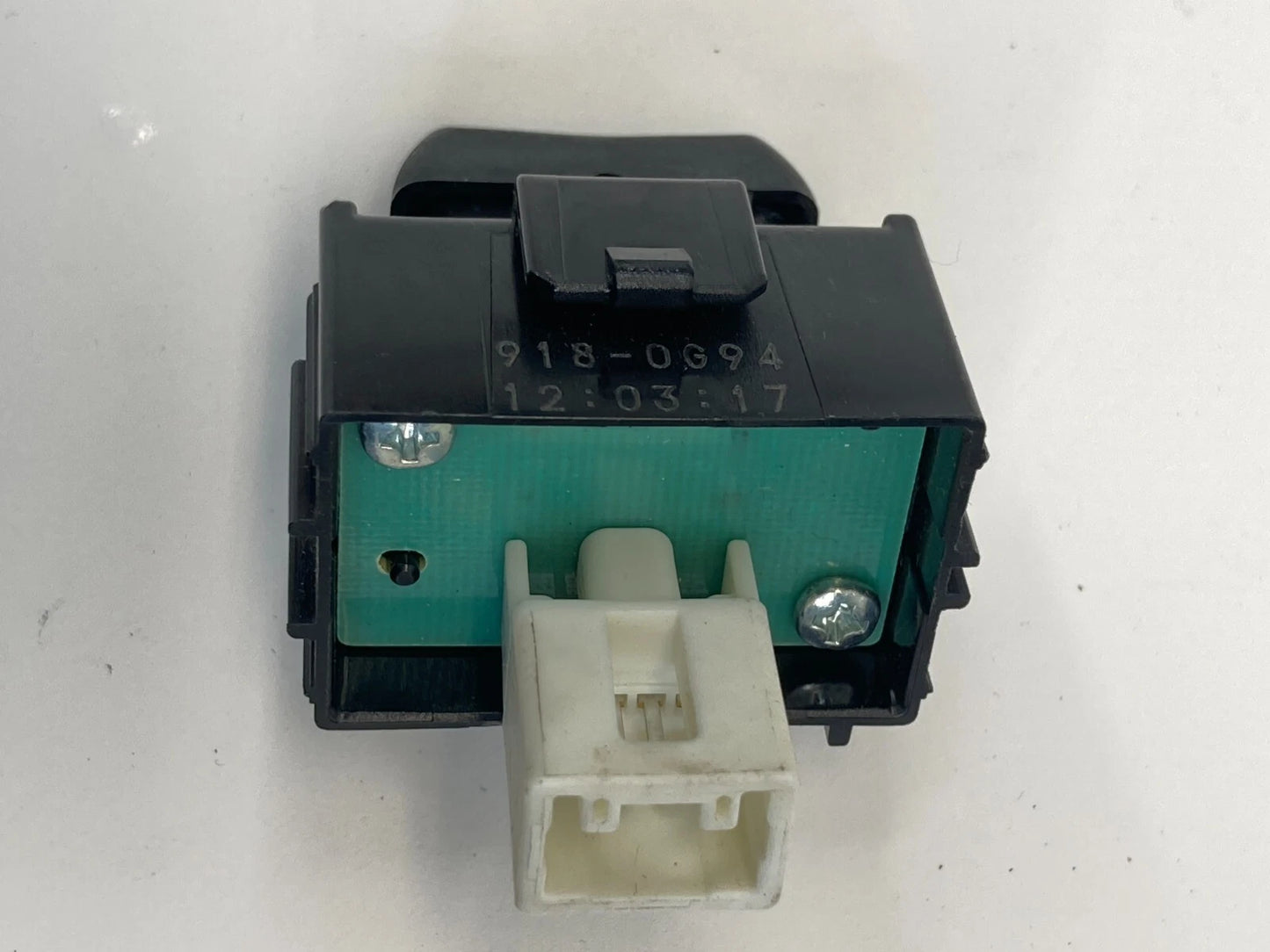 2007-2014 TOYOTA CAMRY FRONT RIGHT SIDE DOOR LOCK CONTROL SWITCH BUTTON OEM