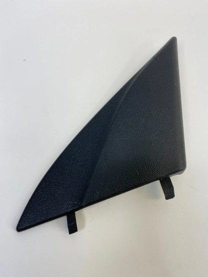 2000-2005 TOYOTA CELICA FRONT RIGHT INNER CORNER COVER TRIM 67491-20400 OEM