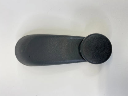 1998-2004 CHEVROLET S10 RIGHT SIDE MANUAL WINDOW HAND CRANK HANDLE 21096854
