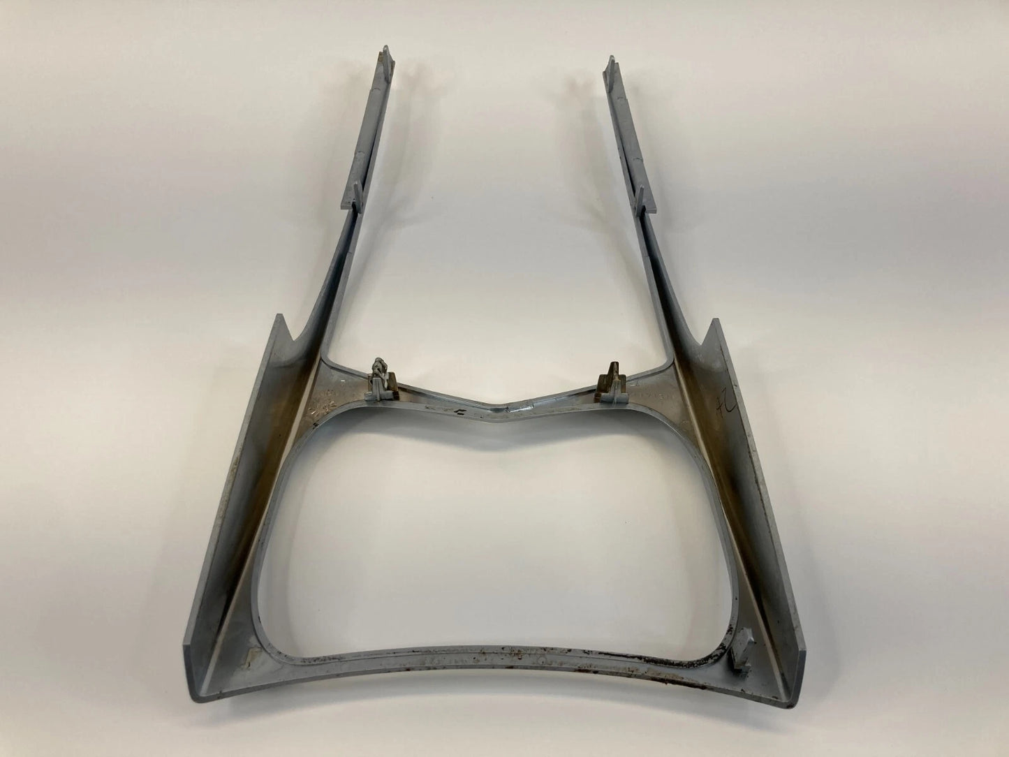 2010-2016 CADILLAC SRX PERFORMANCE CENTER CONSOLE SHIFTER BEZEL TRIM 25871316