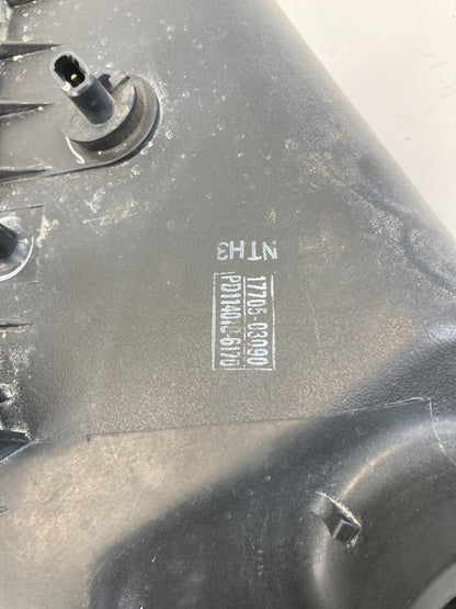 1997-1999 Toyota Camry Air Intake Cleaner Box Filter Assembly 17705-03090 OEM