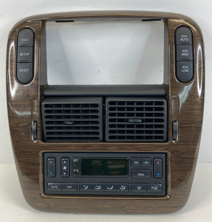 02-05 Ford Explorer Radio Climate Control Trim Bezel W/ Air Vent 3L24-7804302-F