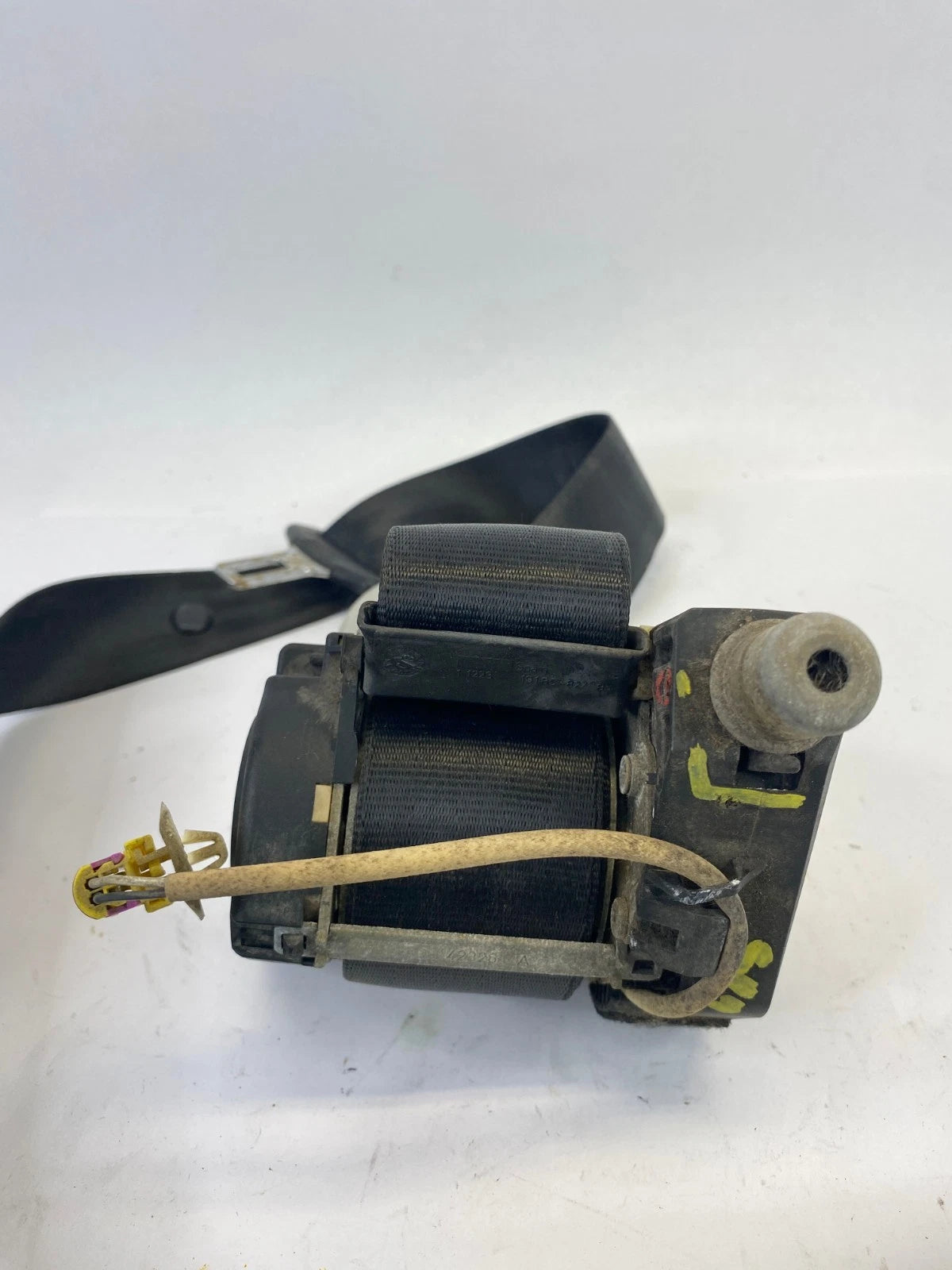 2003-2005 VOLKSWAGEN JETTA SEAT BELT RETRACTOR FRONT RIGHT OEM 1J4857706THCP