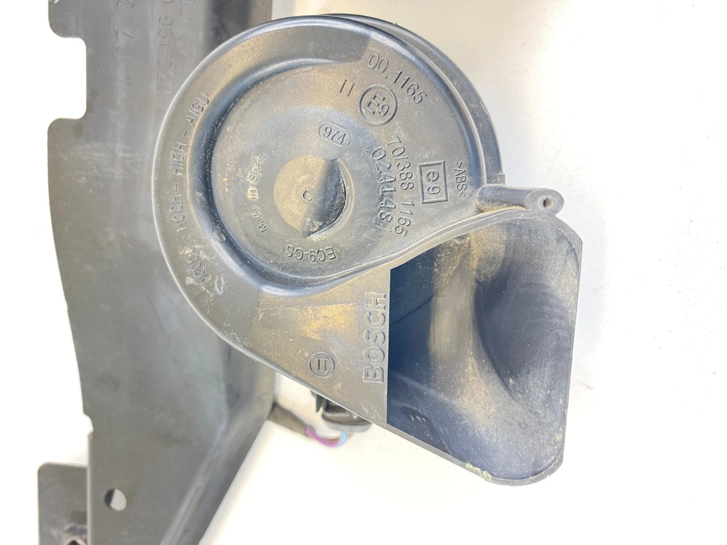 2007-2015 AUDI Q7 HIGH LOW NOTE PITCH HORN ASSEMBLY WITH BRACKET 4L0951229A OEM