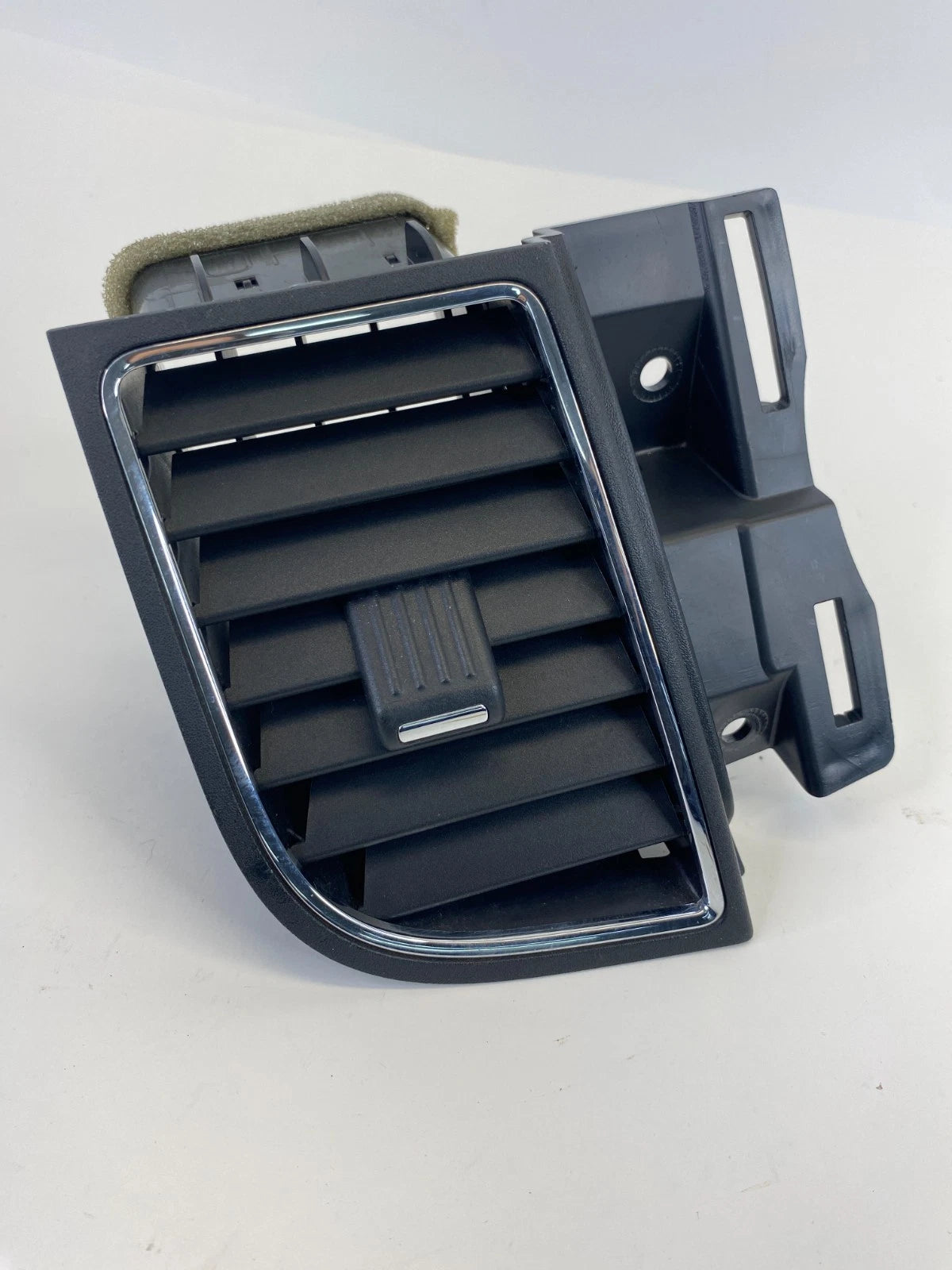 2013-2019 Ford Taurus Dash Left Driver Side AC Air Vent G13-54046B31-A OEM