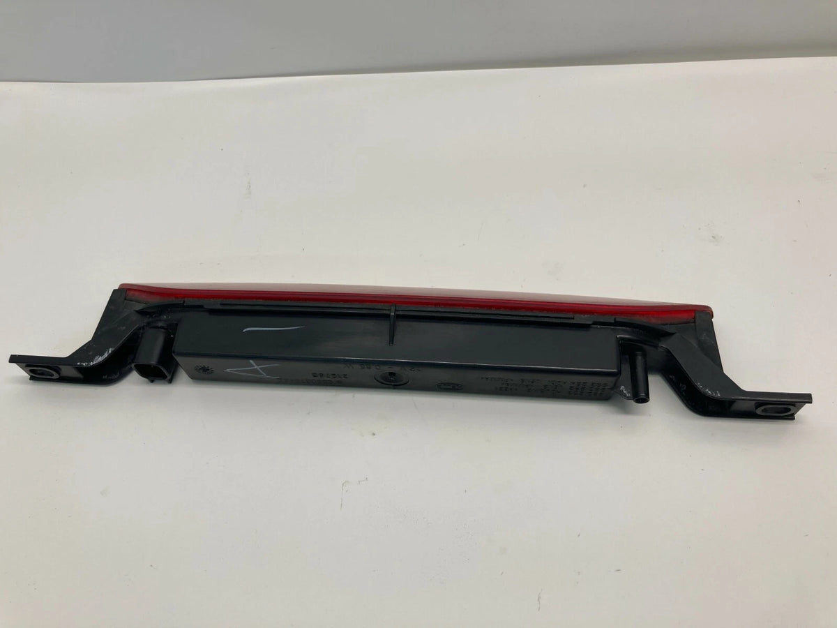07 08 09 10 11 12 DODGE CALIBER 3RD THIRD BRAKE LIGHT STOP LAMP 05303754AD OEM