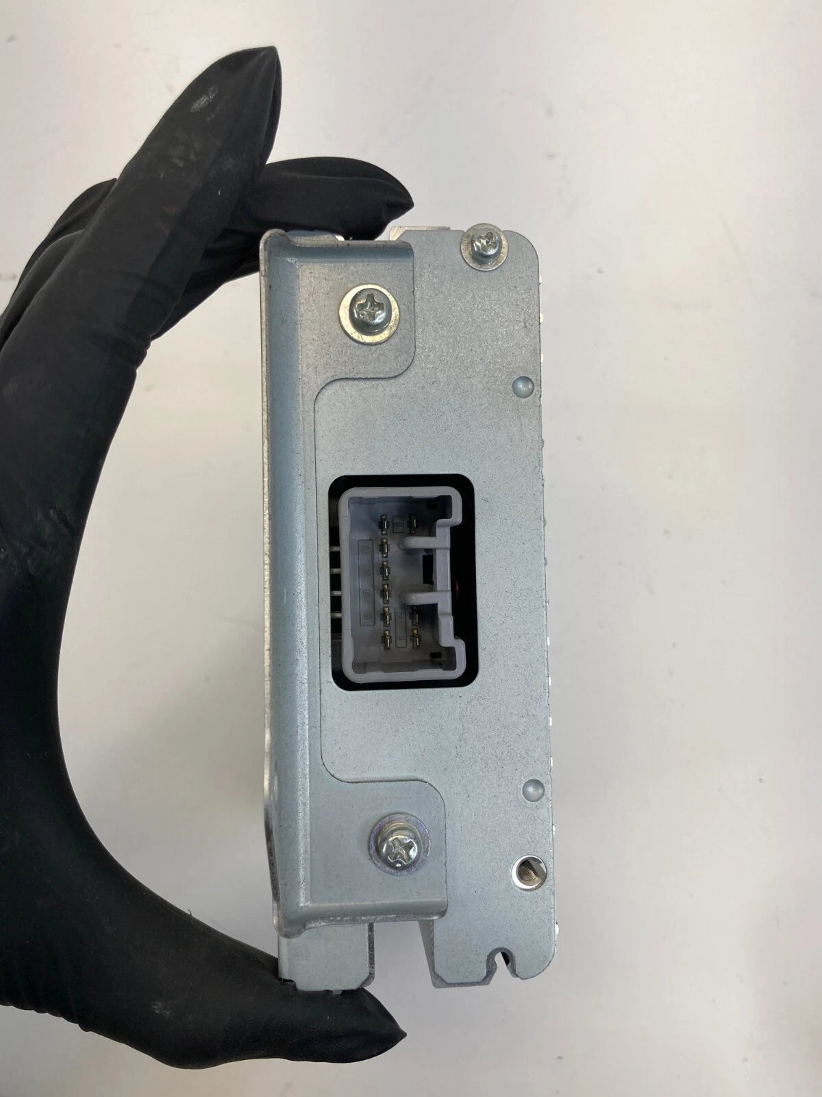 2008-2012 Chrysler Town & Country Power Inverter Control Module OEM