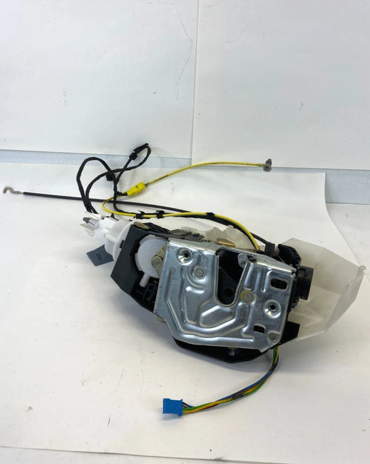 2000-2006 MERCEDES S430 REAR RIGHT RR DOOR LOCK LATCH ACTUATOR OEM 2207306835
