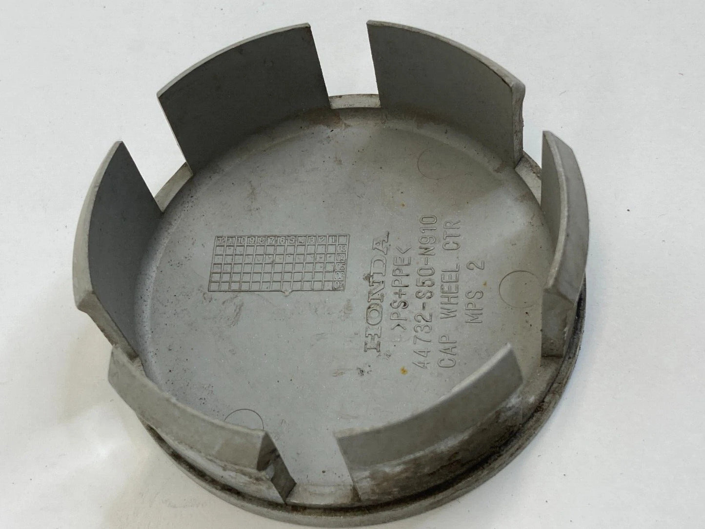 1999 2000 HONDA CIVIC WHEEL COVER CENTER CAP HUBCAP HUB CAP 44732-S50-N910 OEM