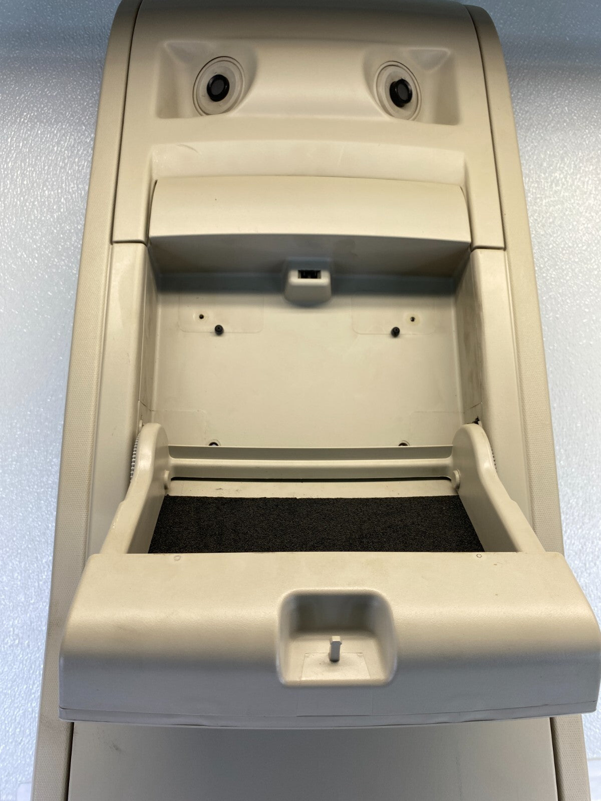 08-16 Chrysler Town & Country Rear Roof Overhead Dual Console w/ Climate Control