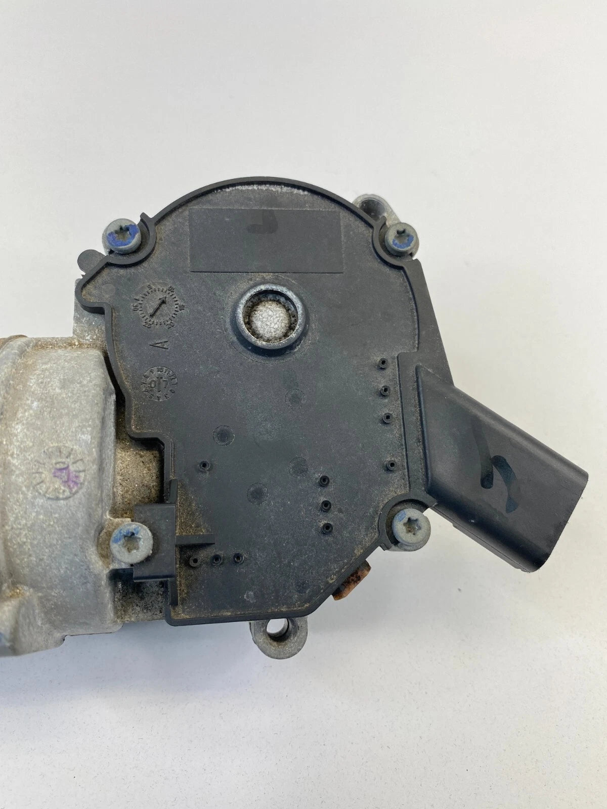 2008-2011 CHRYSLER TOWN & COUNTRY GRAND CARAVAN FRONT WINDSHIELD WIPER MOTOR OEM