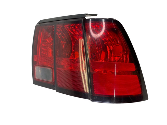 99-04 Ford Mustang Back Rear Right Side Tail Light Taillight Lamp XR33-13B504-A