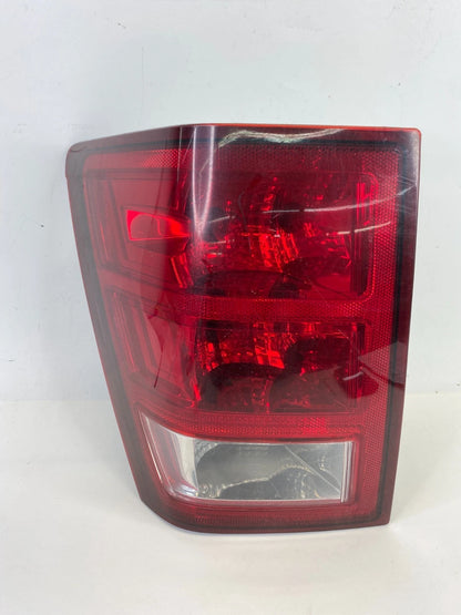 2005 2006 JEEP GRAND CHEROKEE LEFT DRIVER TAIL LIGHT LAMP TAILLIGHT 55156615AD