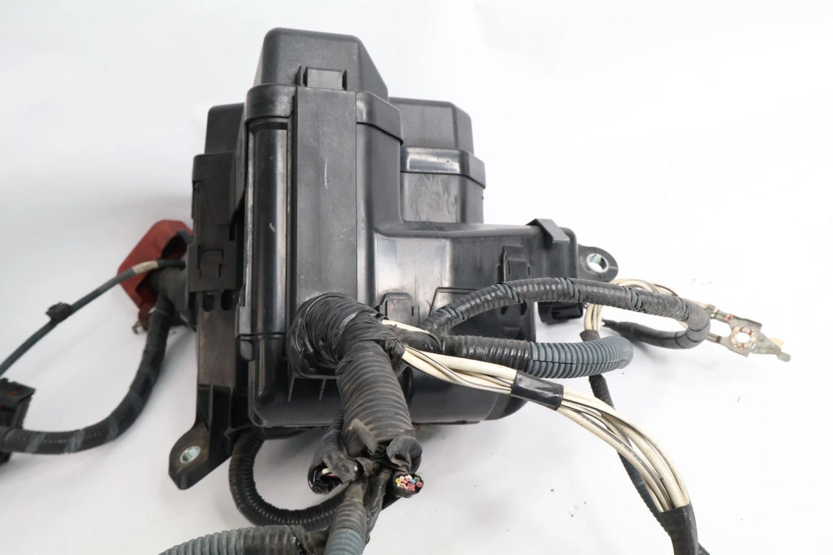 2011-2016 TOYOTA SIENNA 3.5L ENGINE FUSE RELAY BOX COMPARTMENT 82641-08050 OEM