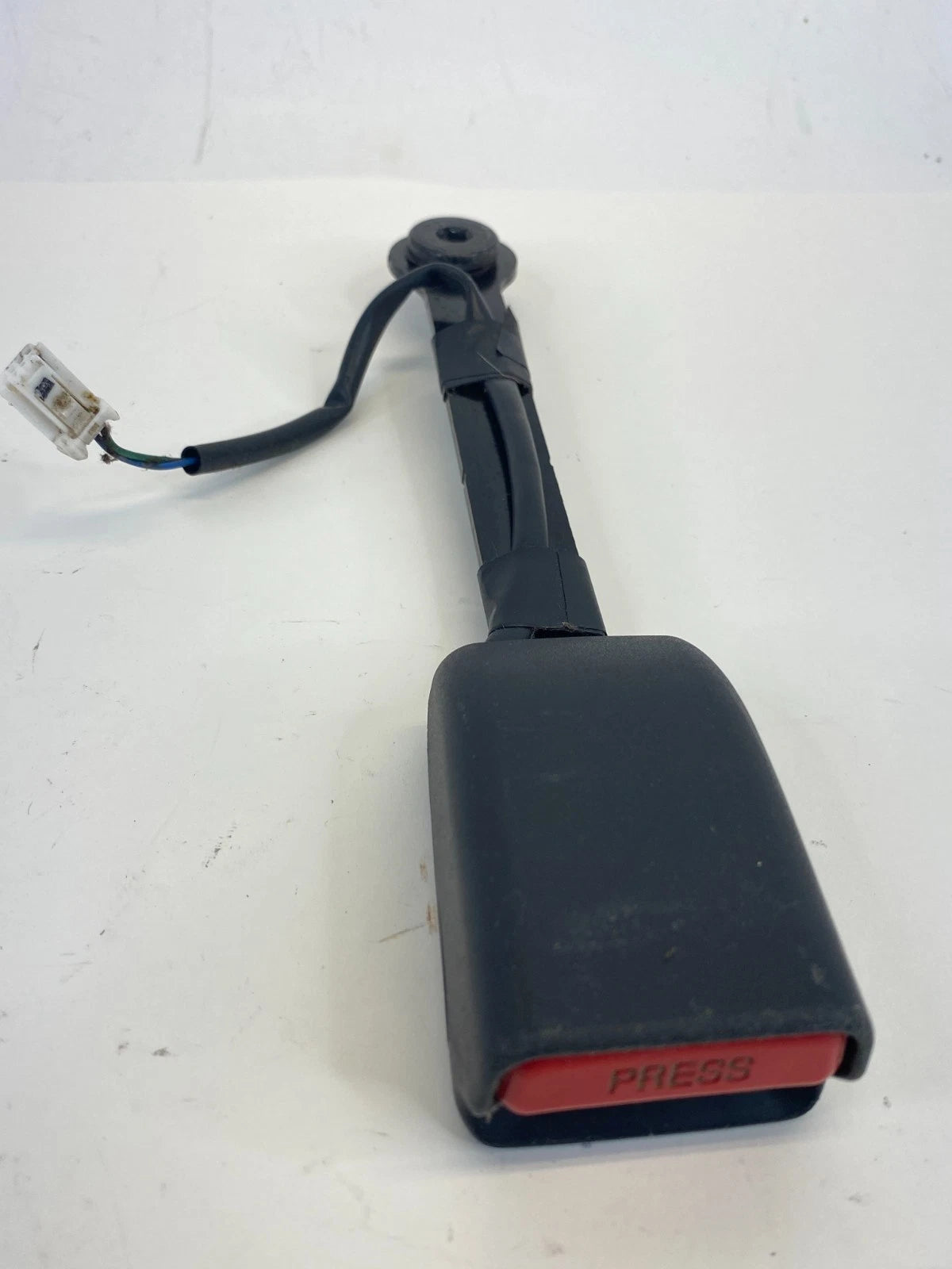 13-20 2013-2020 Nissan Pathfinder Front Left Driver Seat Belt Buckle Adapter OEM