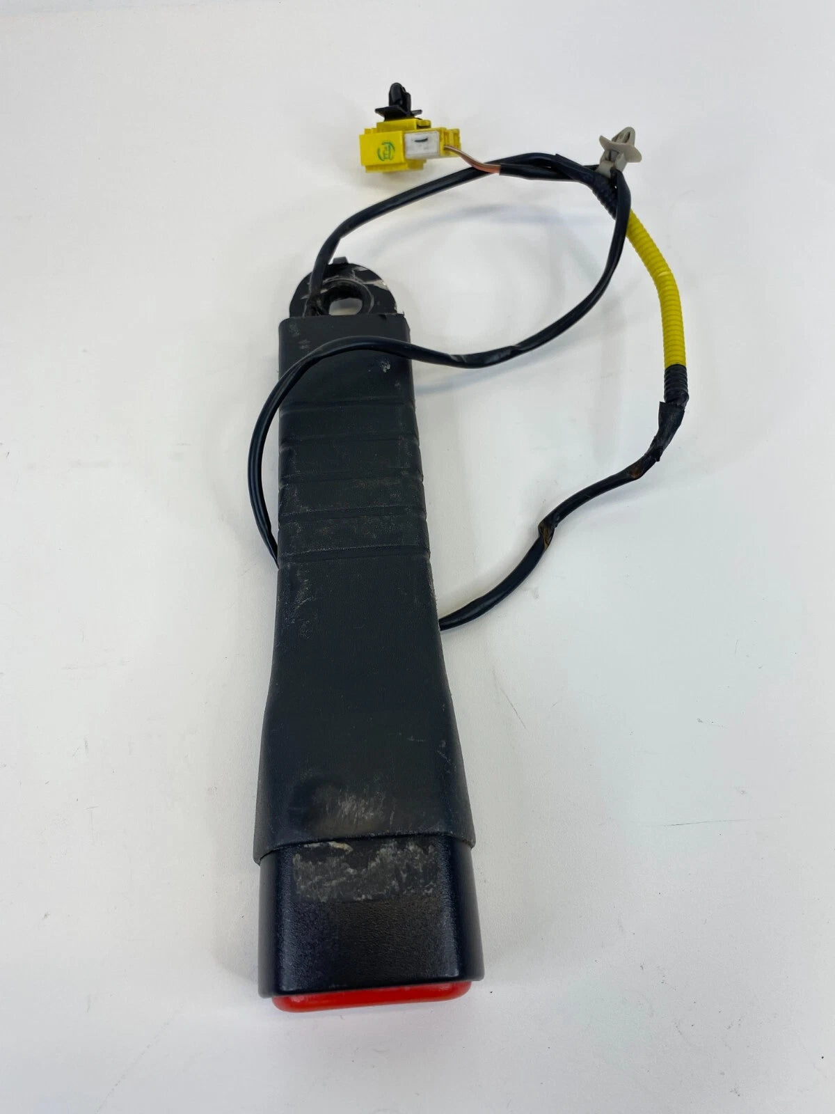 2012-2015 CHEVROLET CAPTIVA SPORT FRONT LEFT DRIVER SEAT BELT BUCKLE 23106205