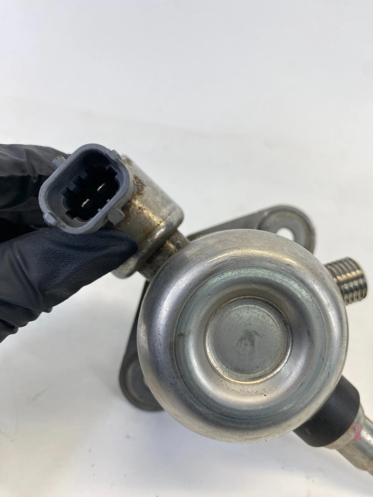 2014-2019 FORD INTERCEPTOR UTILITY 3.5L V6 HIGH PRESSURE FUEL PUMP AA5E-9D376-CD