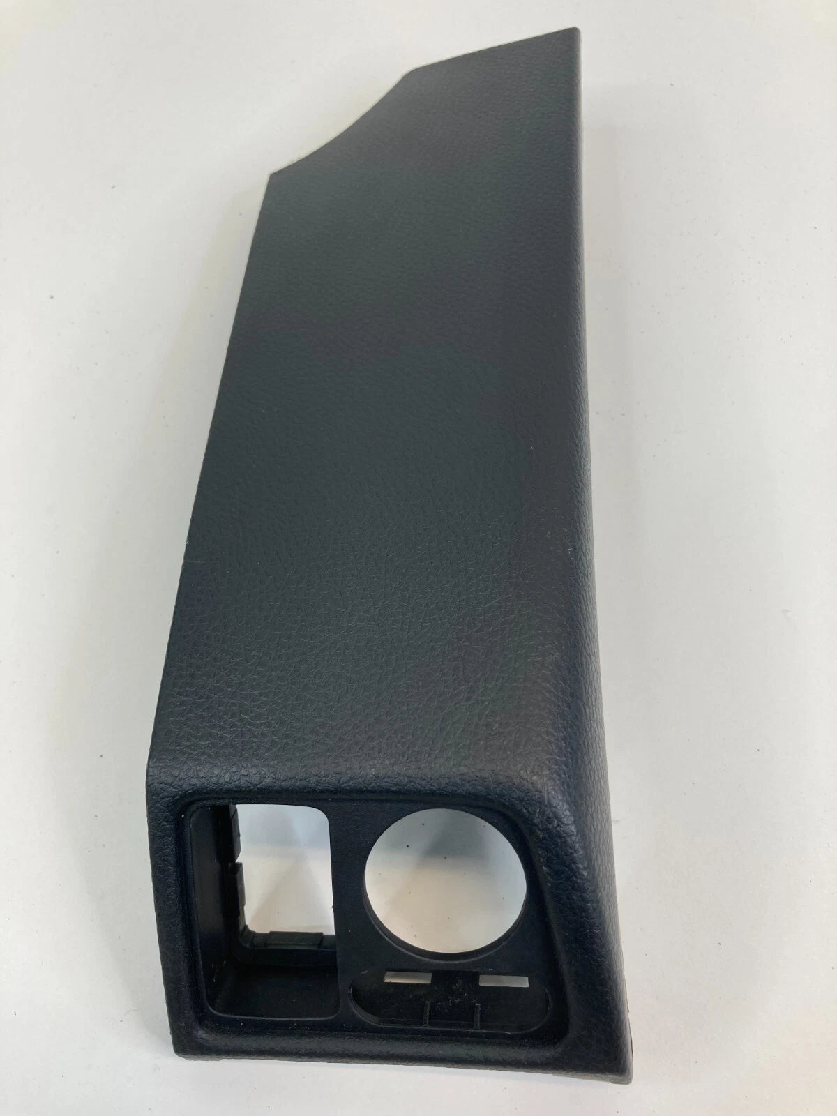 07-09 ACURA RDX FRONT LEFT SIDE INSTRUMENT PANEL SWITCH TRIM BEZEL 77310STKA010