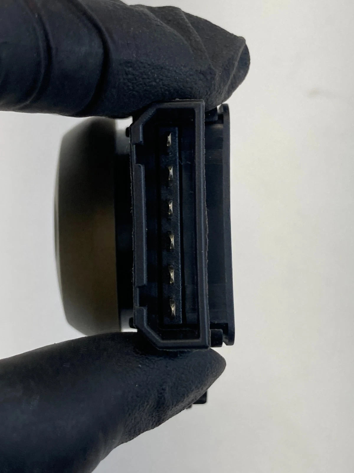 2005-2008 AUDI A4 QUATTRO DRIVER LEFT SIDE LUMBAR SUPPORT SWITCH 8E0959777B OEM