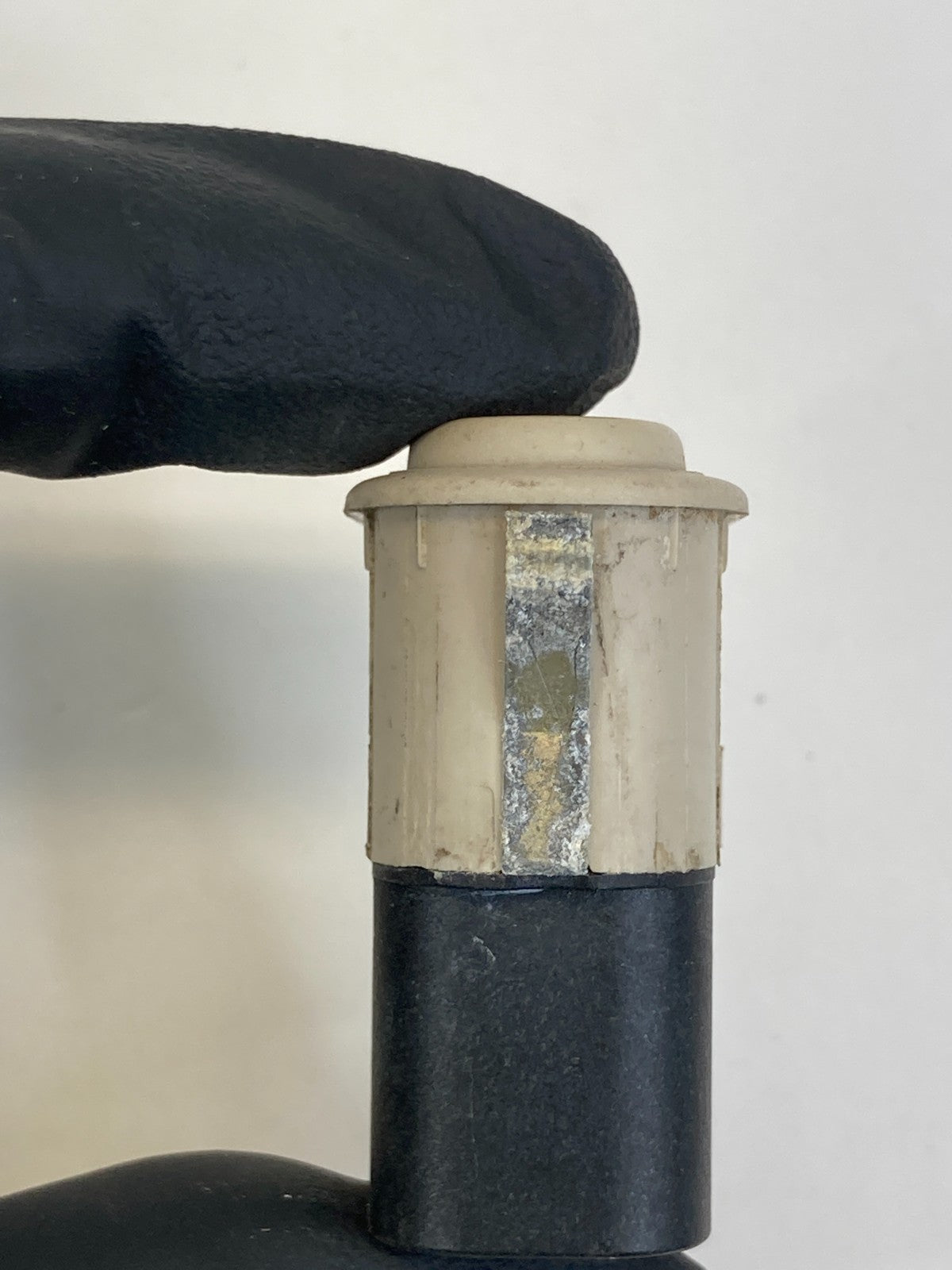 2002-2006 Lincoln Navigator Front Left Seat Lumbar Control Switch 2L7T14B178AA