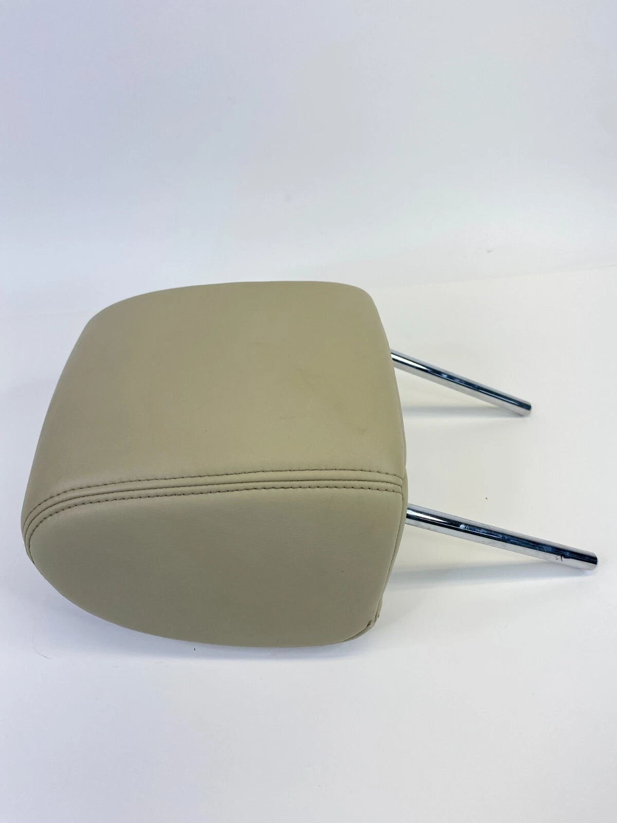 2006-2010 INFINITI M35 FRONT RIGHT PASSENGER SIDE SEAT HEADREST HEAD REST OEM