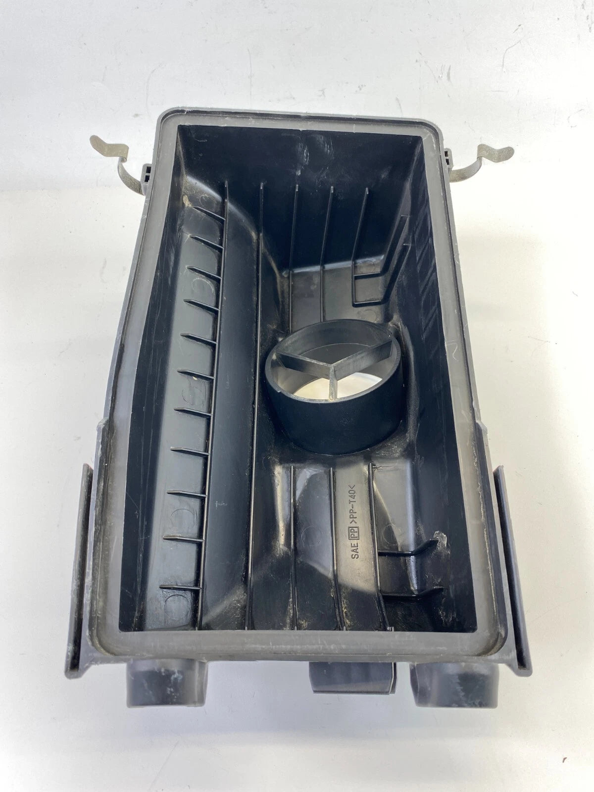 2000 2001 MAZDA MPV 2.5L V6 A/T ENGINE AIR CLEANER INTAKE FILTER BOX SIDE COVER