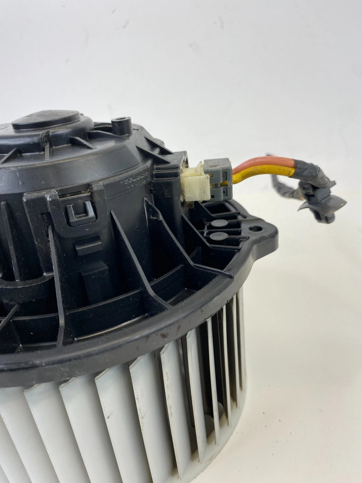 2011-2016 HYUNDAI ELANTRA SEDAN AC HEATER BLOWER MOTOR FAN OEM F00S3B2474
