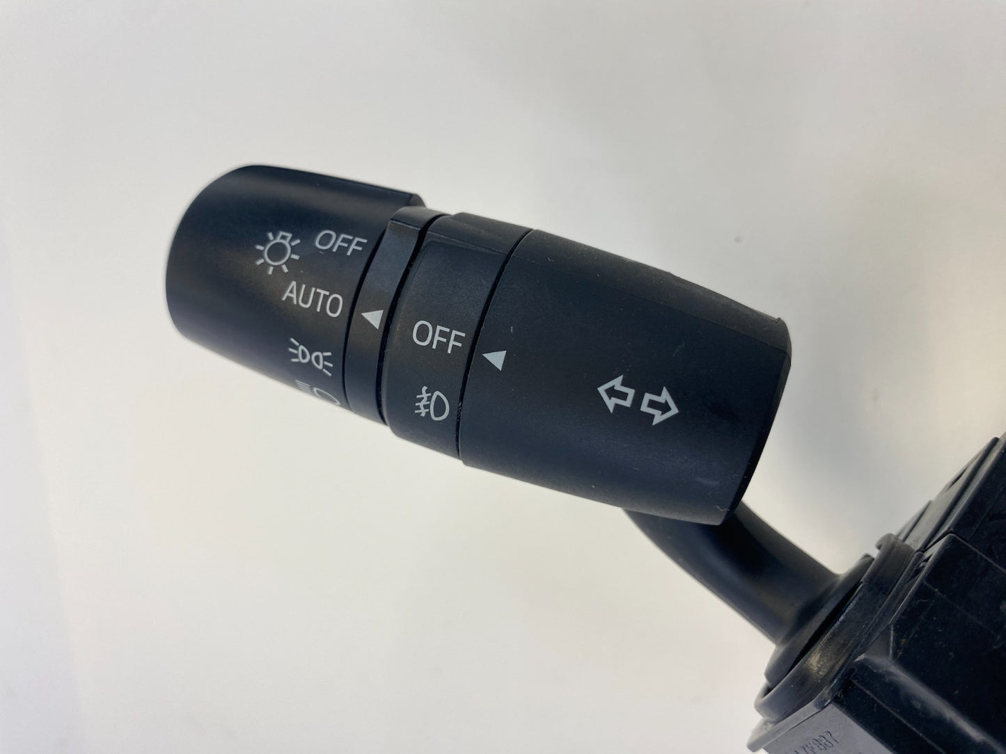 2014-2016 Mazda 3 Mazda3 Turn Signal Headlight Combo Control Switch Lever Assy