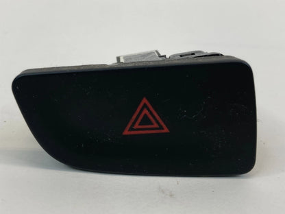 2014 2015 CHEVROLET MALIBU DASH HAZARD WARNING CONTROL SWITCH BUTTON 23191937