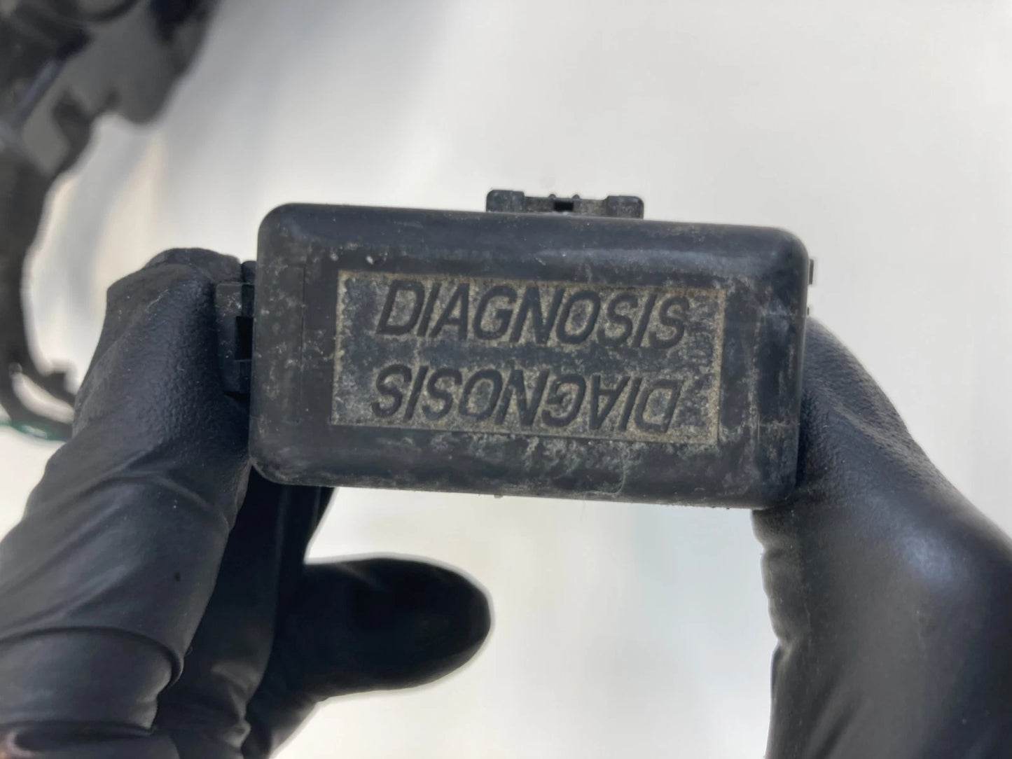 2016-2018 KIA SORENTO 2.4L ENGINE BAY FUSE BOX POWER DISTRIBUTION BLOCK OEM