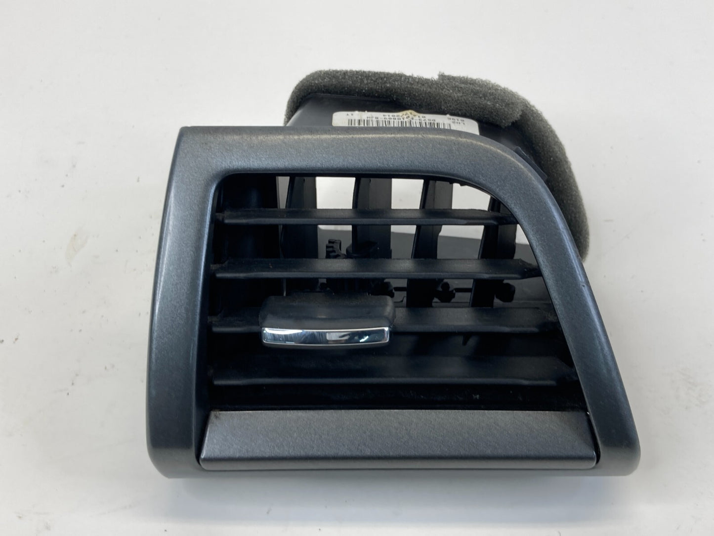 2013-2016 Ford Fusion Dash Left Driver Side AC Air Vent Grille DS73-F018B09-B