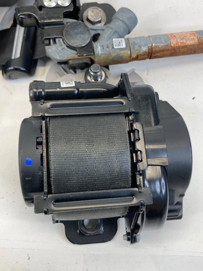 14-18 Kia Forte Front Right Side Seat Belt Retractor Pretensioner 88820-A7500WK