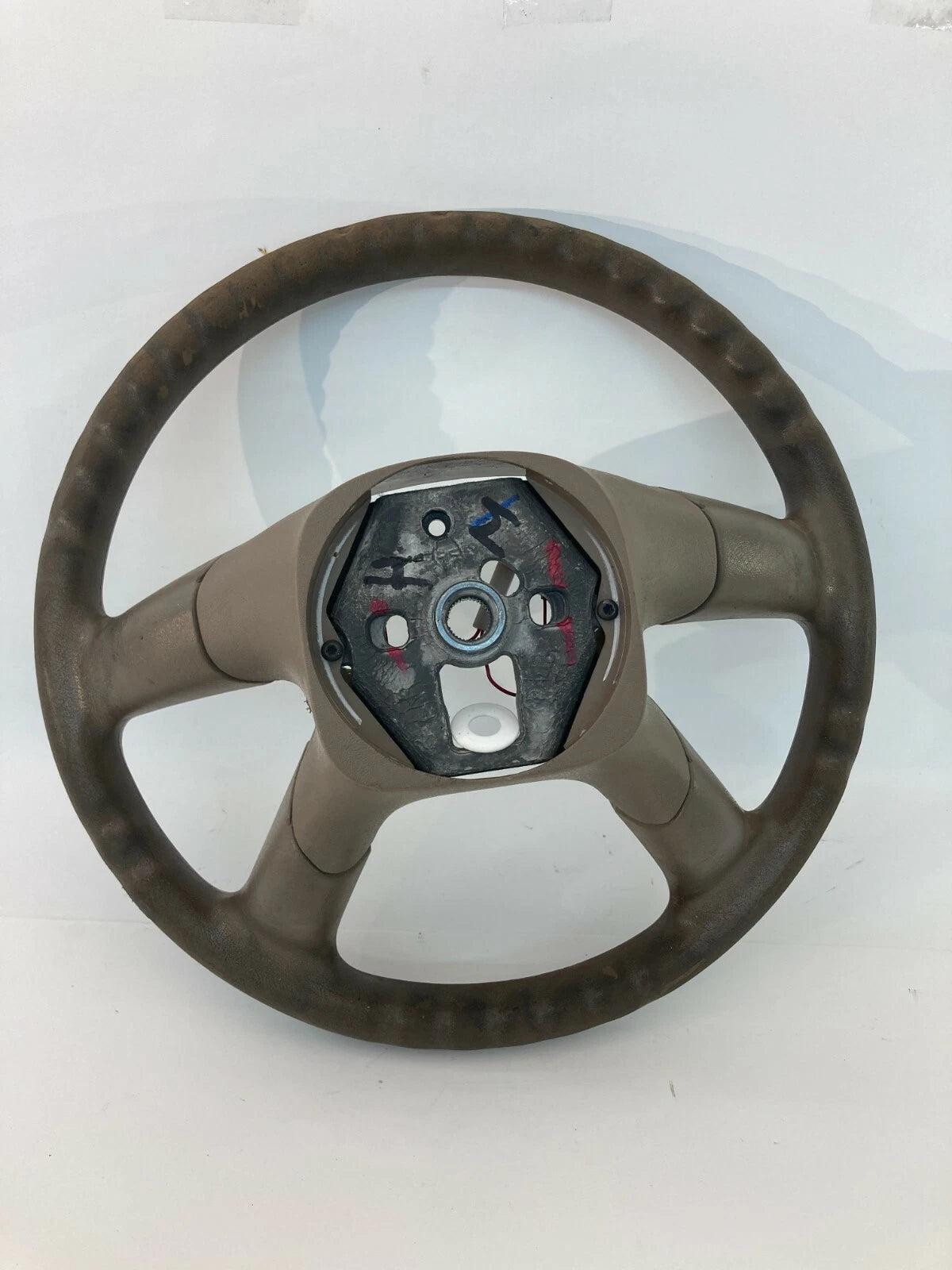 2003-2008 ISUZU ASCENDER 2004 TRAILBLAZER ENVOY 4.2L A/T STEERING WHEEL 15167583