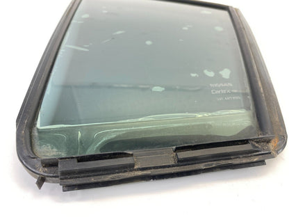 04-08 Nissan Maxima Rear Left Side Door Quarter Window Fixed Glass 82273-7Y000