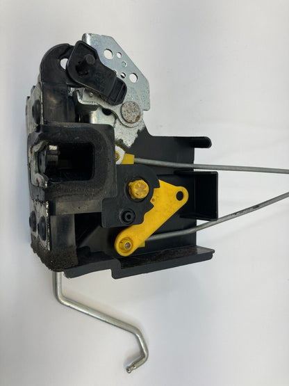 2006-2011 Hyundai Accent Rear Right Back Side Manual Door Lock Latch