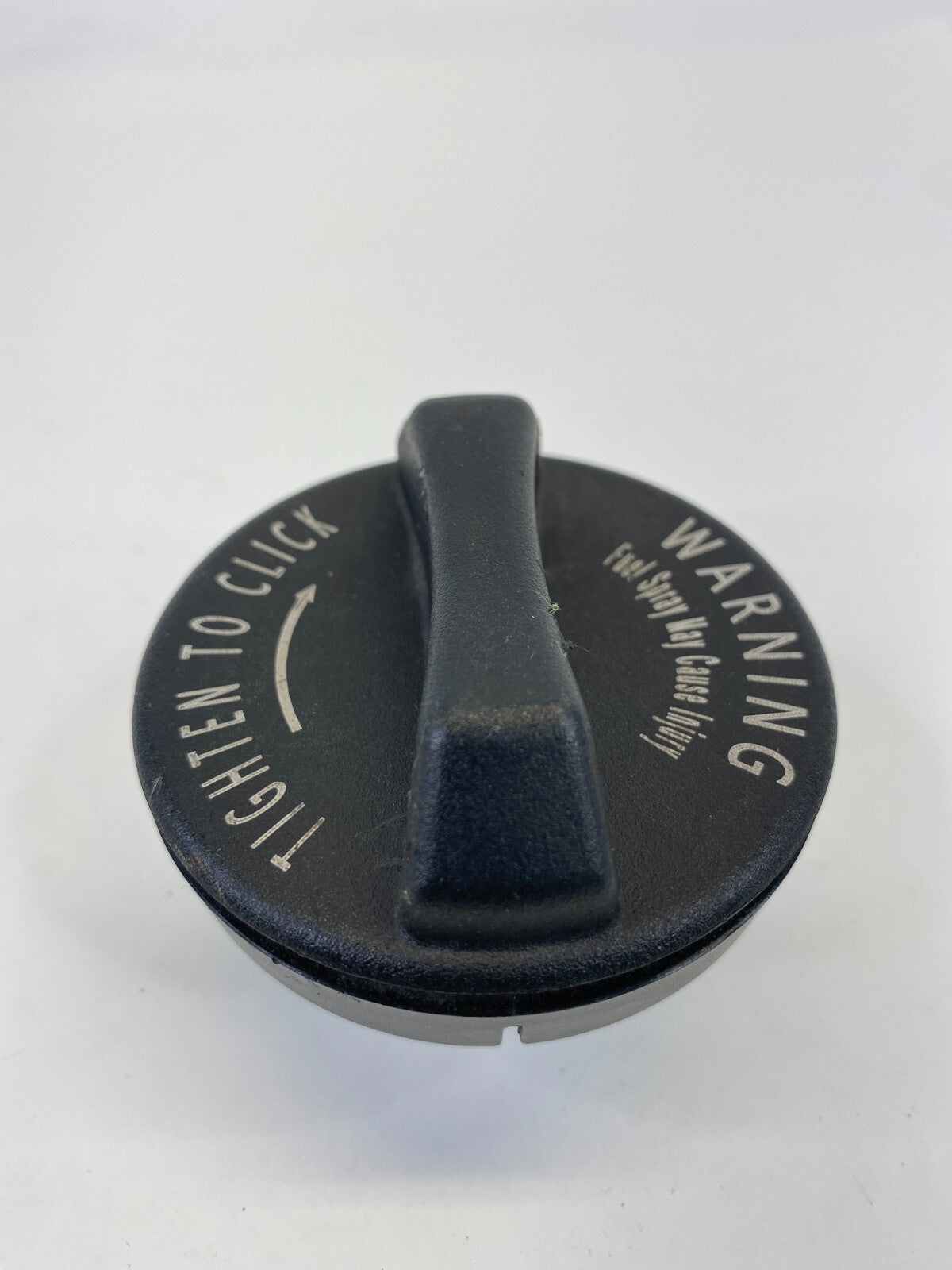 07 08 09 10 11 12 Jeep Liberty 12-15 Ram C/V Fuel Filler Gas Tank Cap Cover OEM