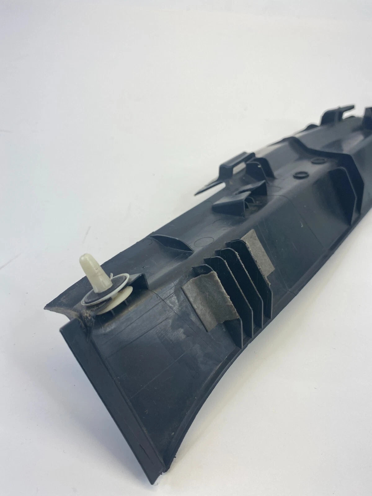 06-13 LEXUS IS250 TRUNK RIGHT LOWER SIDE LUGGAGE COVER TRIM MOLDING 64439-53010