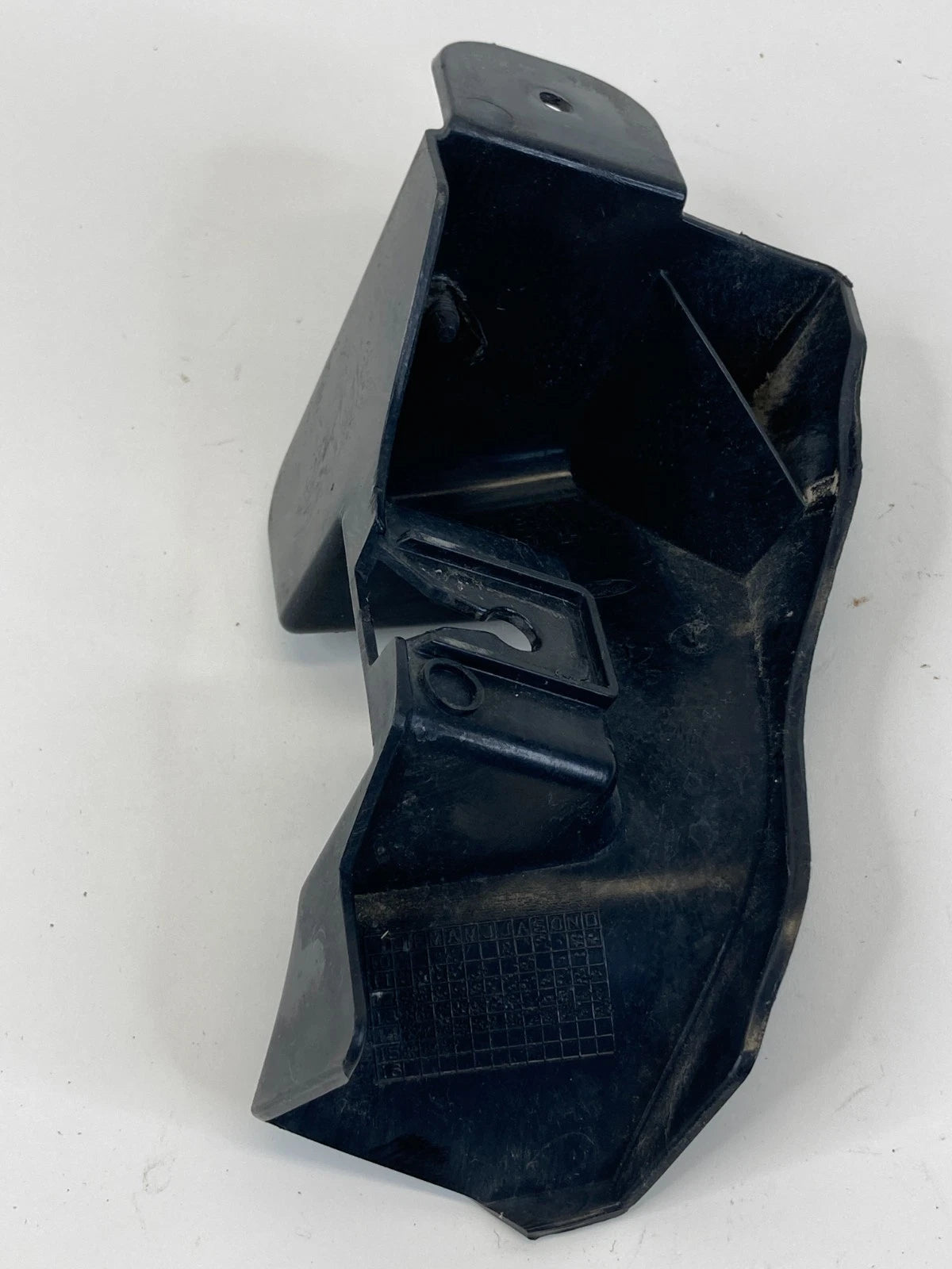 11-15 FORD EXPLORER POLICE INTERCEPTOR UTILITY REAR LEFT BUMPER BRACKET MOUNT