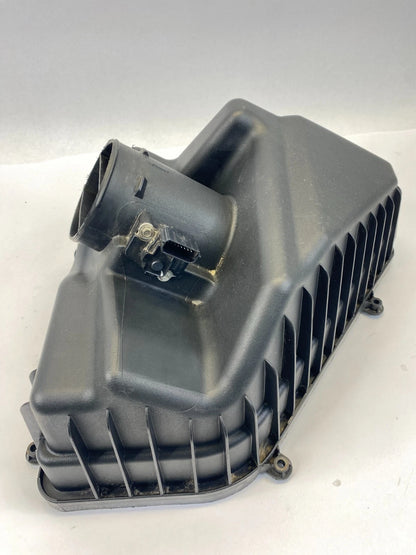 2009-2017 CHEVROLET TRAVERSE ENGINE AIR CLEANER FILTER INTAKE BOX COVER TOP OEM