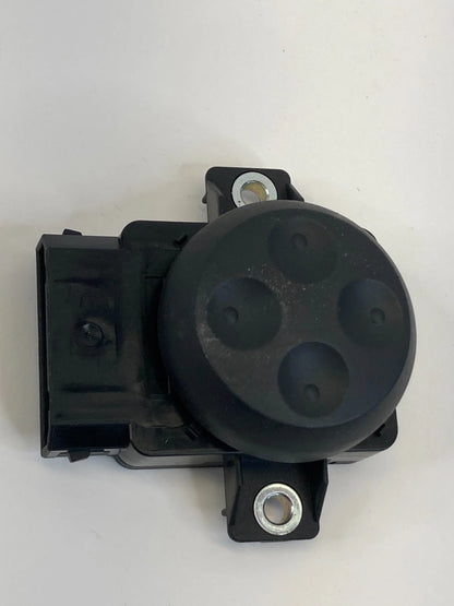 09-17 VOLKSWAGEN CC FRONT RIGHT SIDE SEAT LUMBAR CONTROL SWITCH 8E0-959-777-B